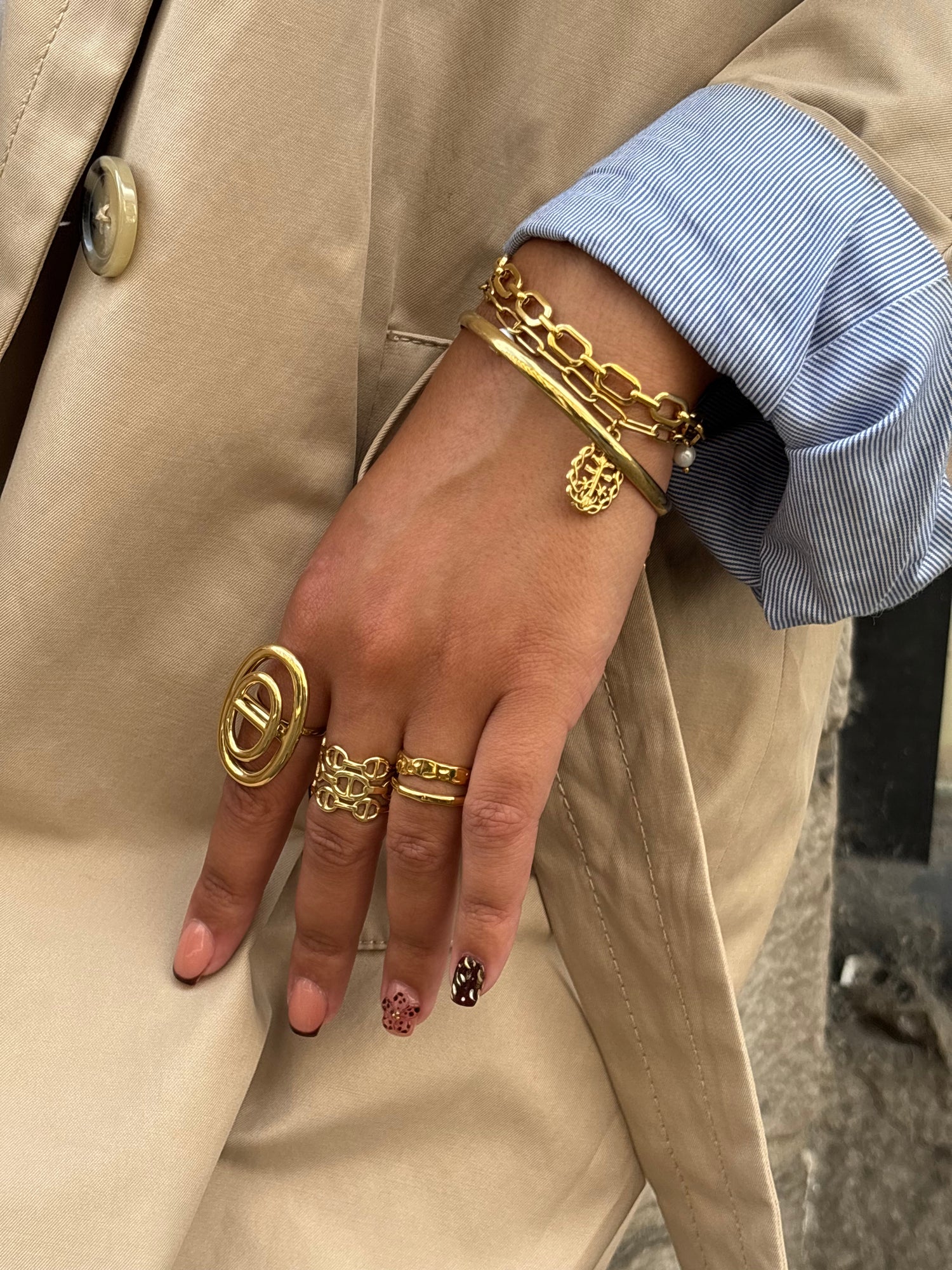 Bracelets dorés
